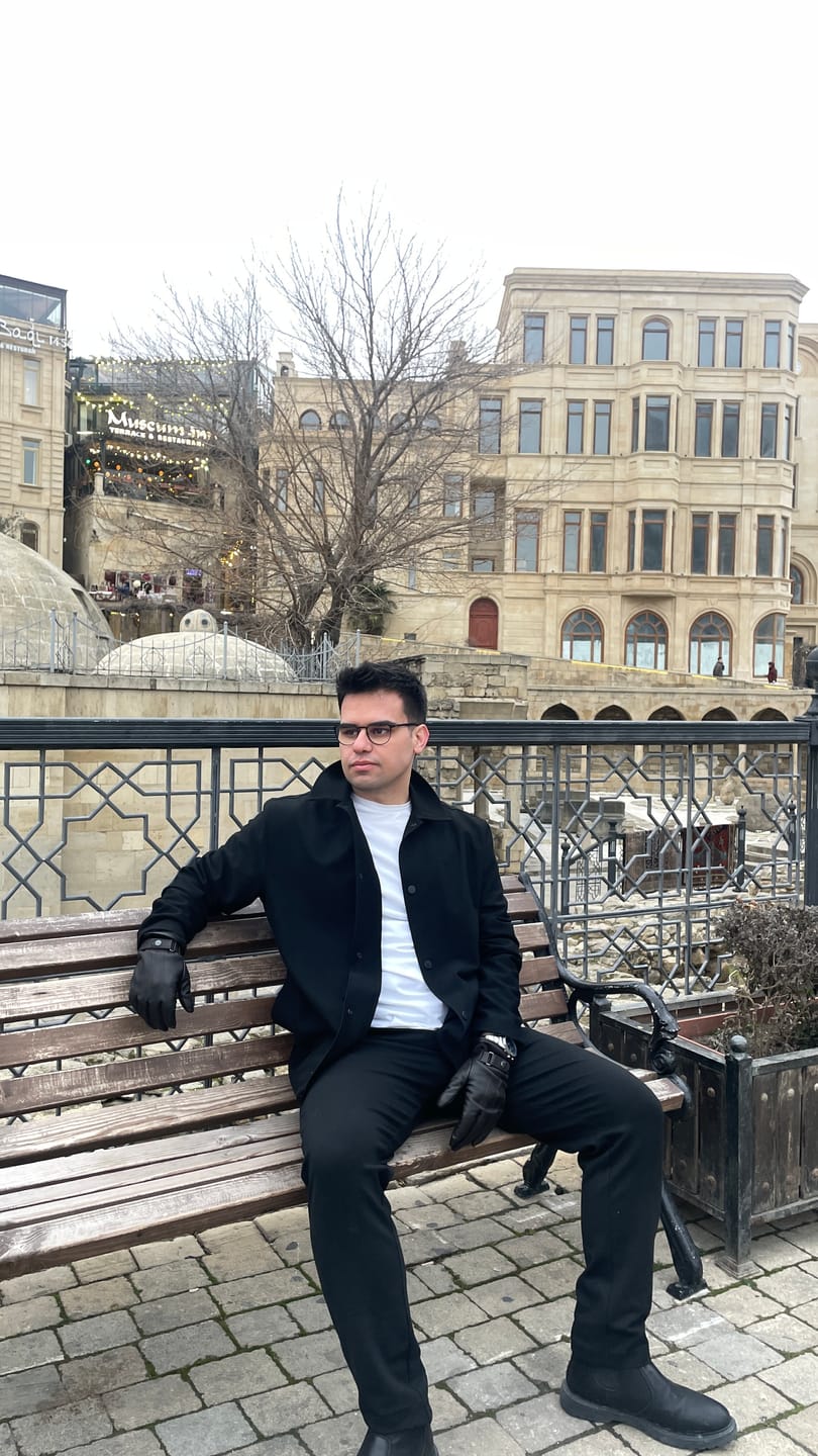 Customer photo review of Deri Kışlık Eldiven Acı Kahve