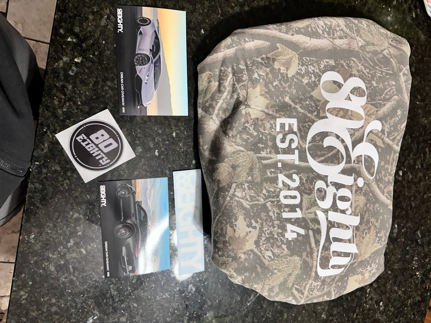 Customer photo review of 80Eighty® DeadWood Boxy HWT Hoodie