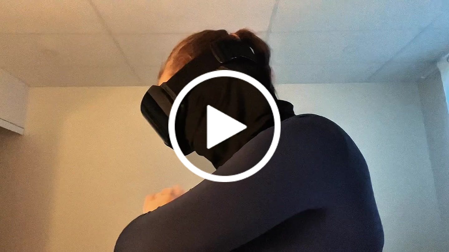 Customer video review of The Valorie Snow Goggle - Sunny Day Black Lens
