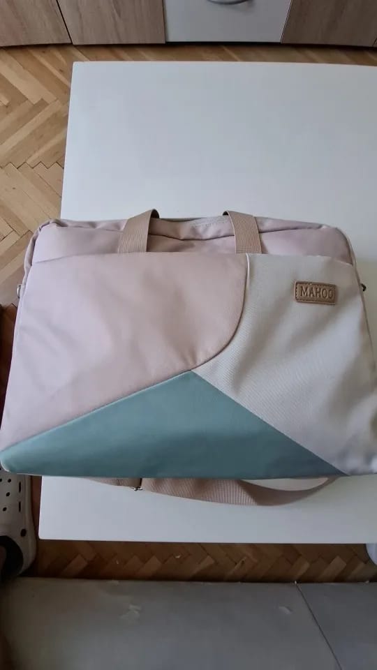 Customer photo review of Sac Ordinateur Femme Chic