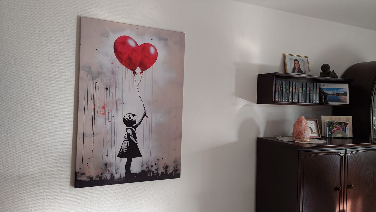 Customer photo review of Leinwandbild Banksy Mädchen mit Luftballon Hochformat