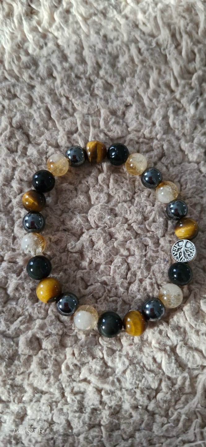 Customer photo review of Bracelet "Force & Lumière" en Oeil de Tigre, Citrine, Hématite & Obsidienne