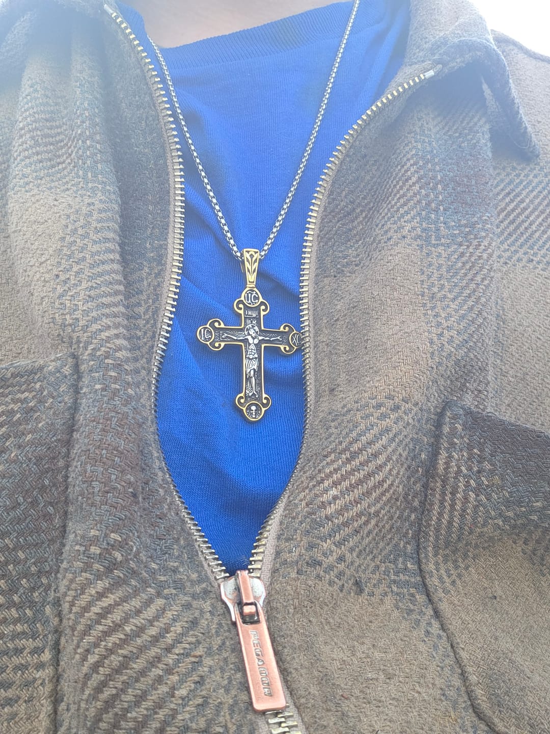 Customer photo review of HOLY CROSS. - GOLD