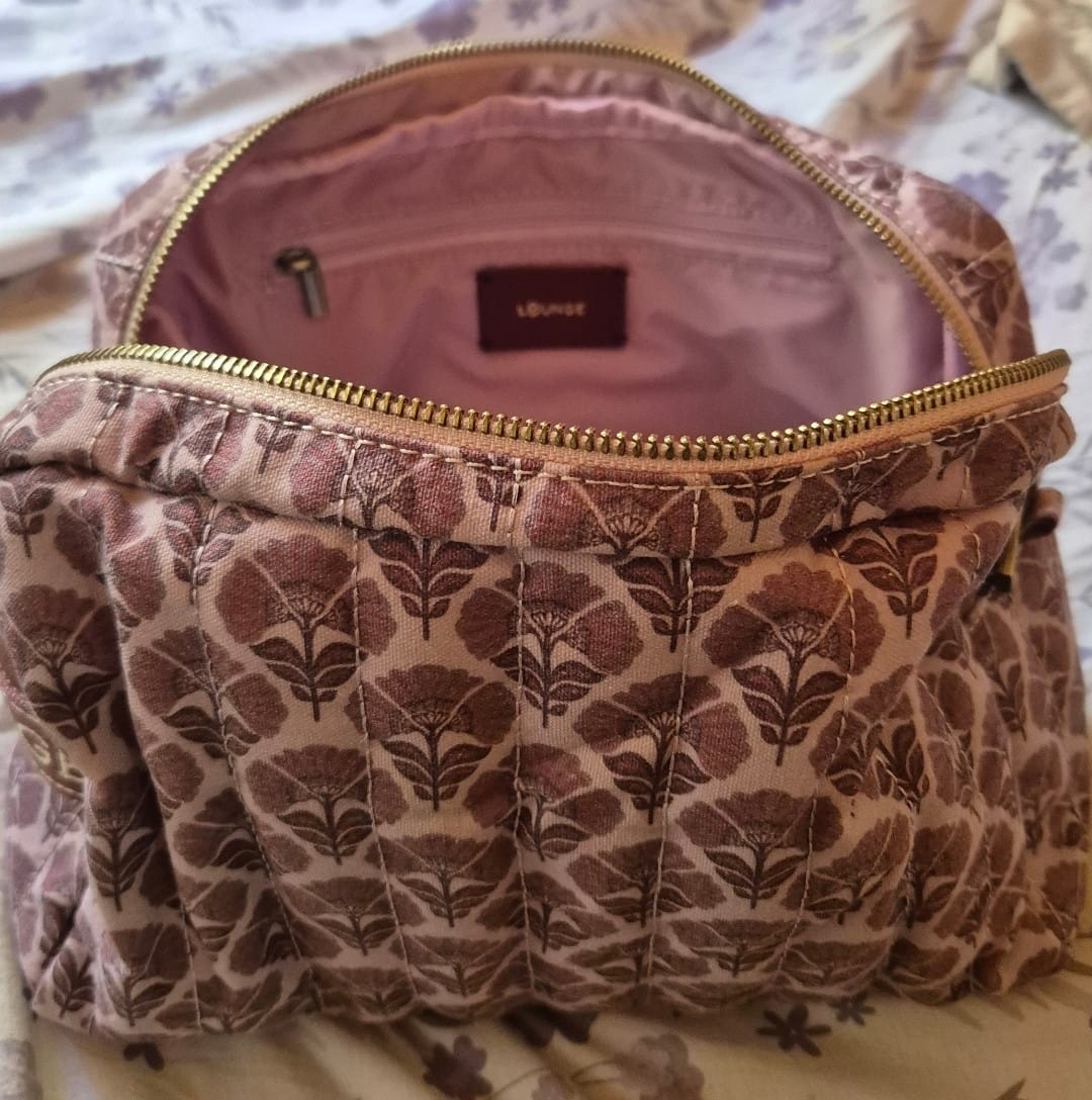 Customer photo review of Cosmetiquero India Print Étnico Nylon Boho