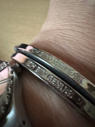 Customer photo review of Armband "Ich bin genug."