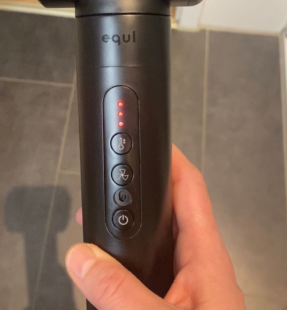 Customer photo review of Equl Airstyler - 7in1 Multistyler