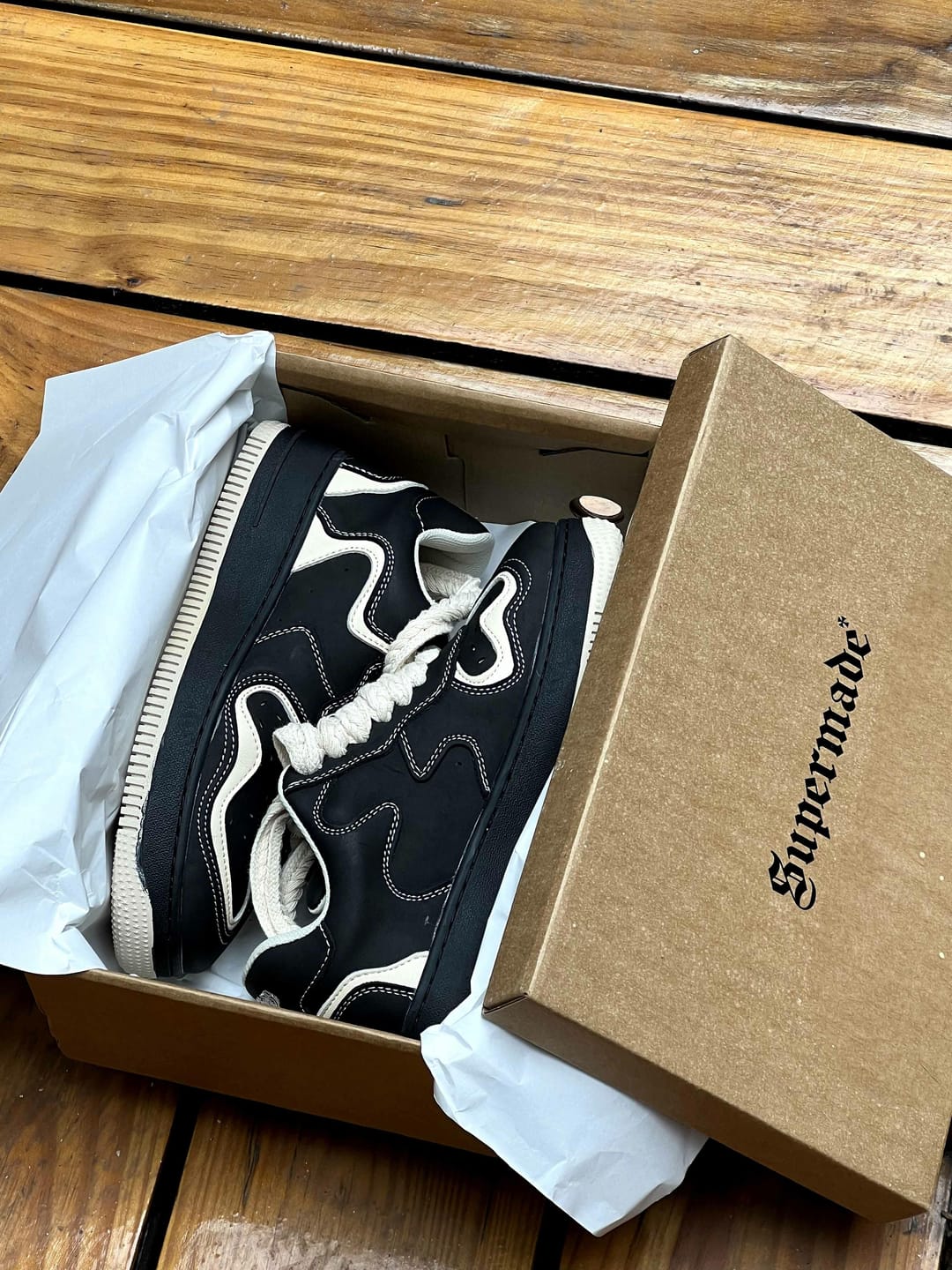 Customer photo review of Thesupermade High Street Skateboard Couple Shoes -1479