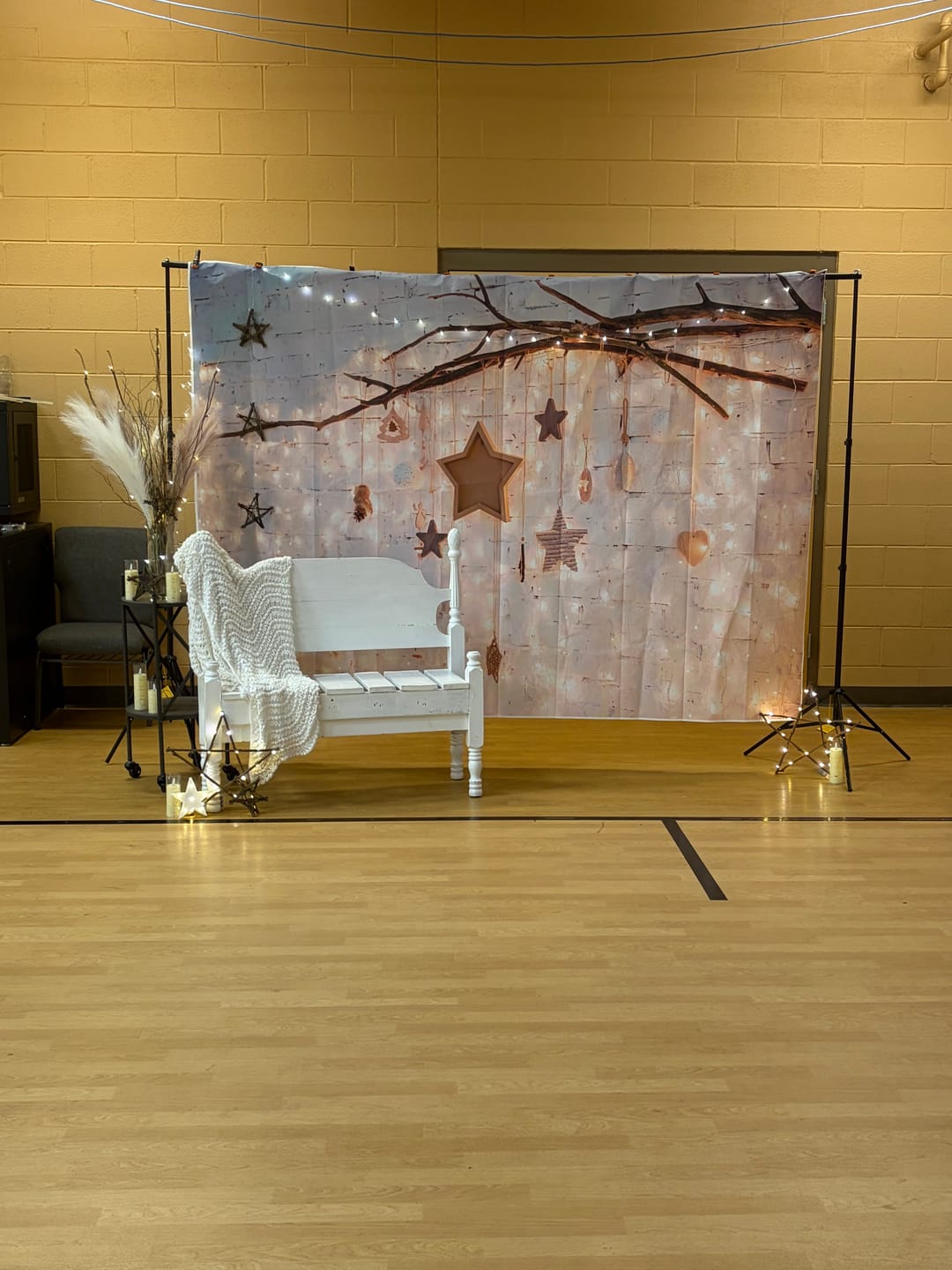 Customer photo review of Twinkle Twinkle Little Star Photography Backdrops Sparkle Background Backdrops Props Baby Shower Vinyl photo Backdrop Girls
