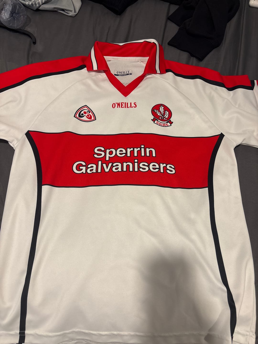 Customer photo review of 2006/07 Derry GAA Jersey
