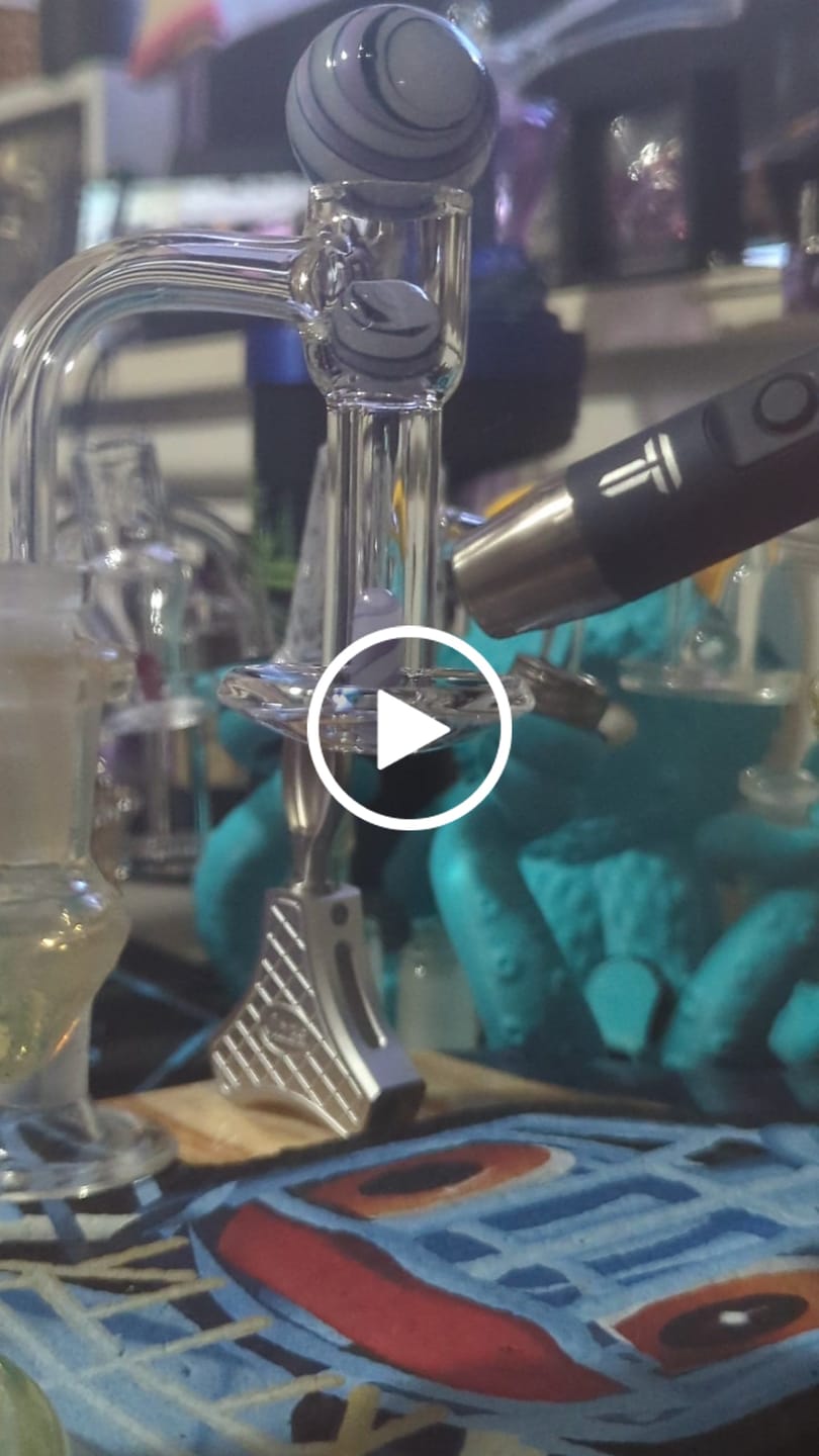 Customer video review of Marble set for quartz banger