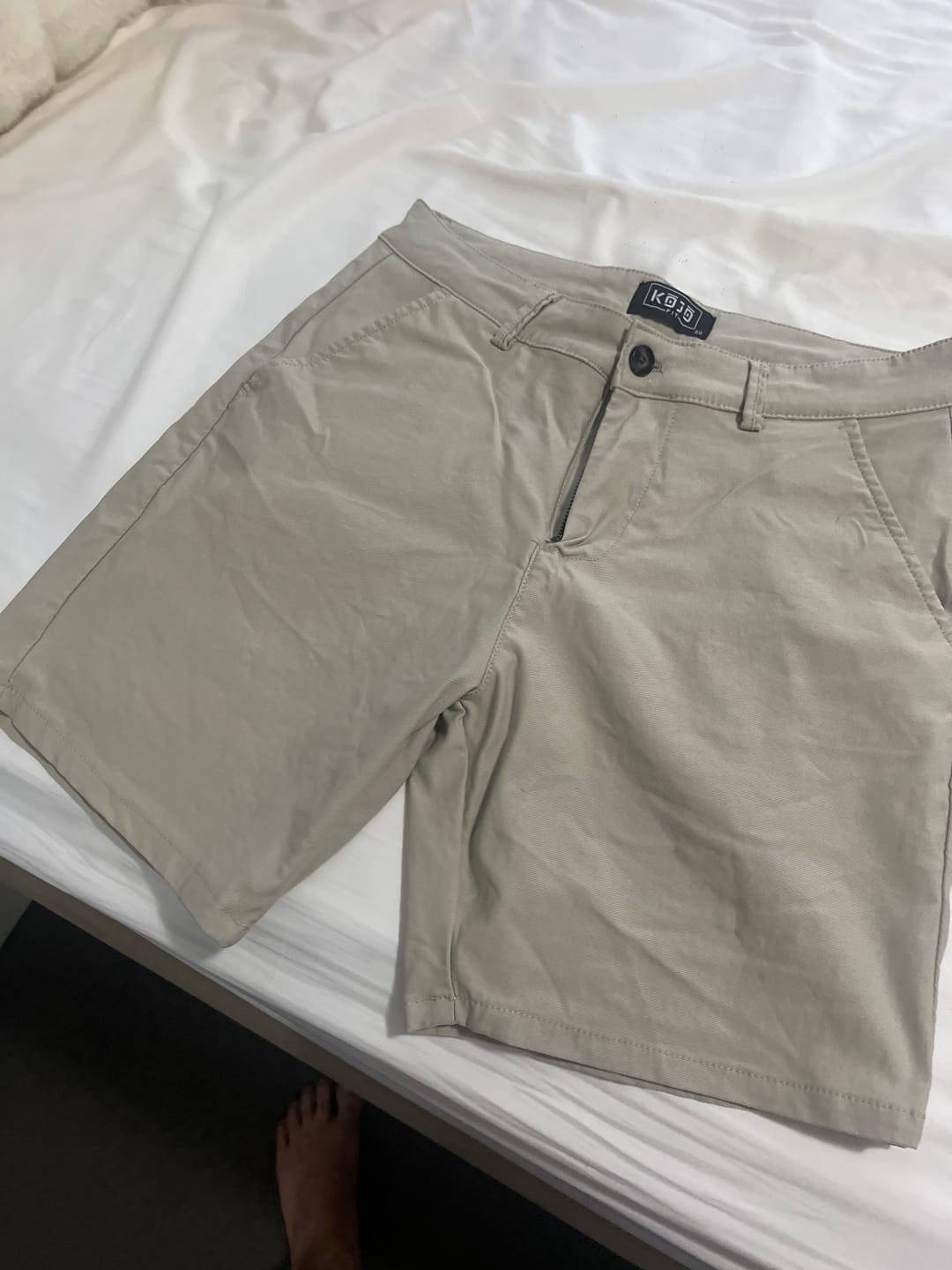 Customer photo review of Ultra-Stretch 7" Chino Shorts - Cream