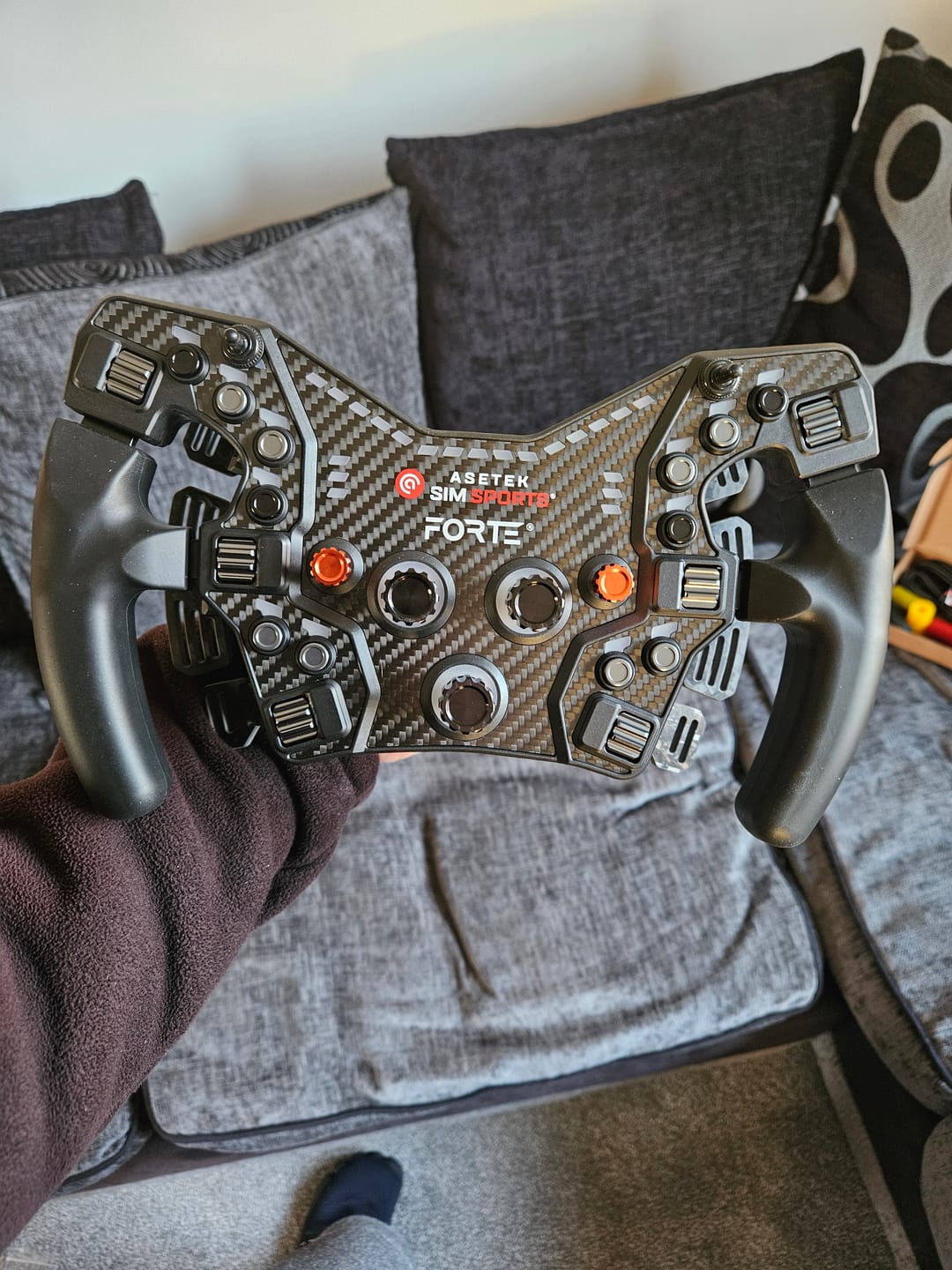 Customer photo review of Asetek Carbon Paddles Kit