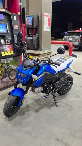 Customer photo review of Custom Seat Cover: 2018 Honda GROM 125 (w/ strap)