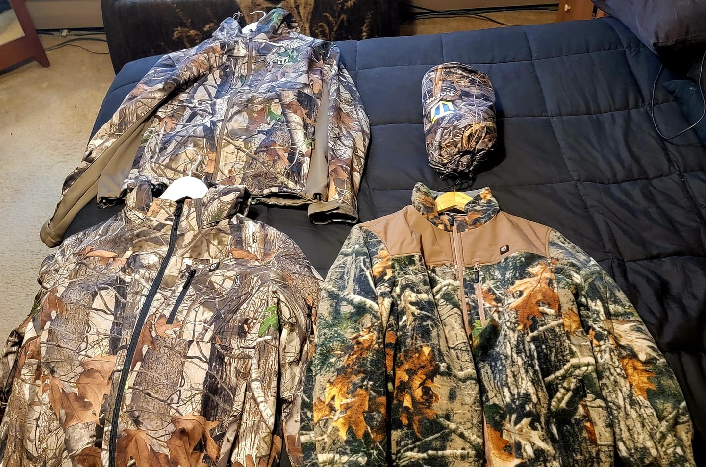 Customer photo review of Heated Jacket for Men | Waterproof Heated Softshell Hunting Coat with 5V Battery Pack & Detachable Hood | Plus Size Heated Camo & Fishing Jackets