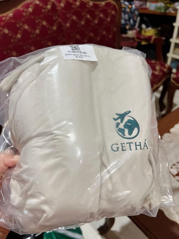 Customer photo review of Getha First Class Travel Latex Pillow