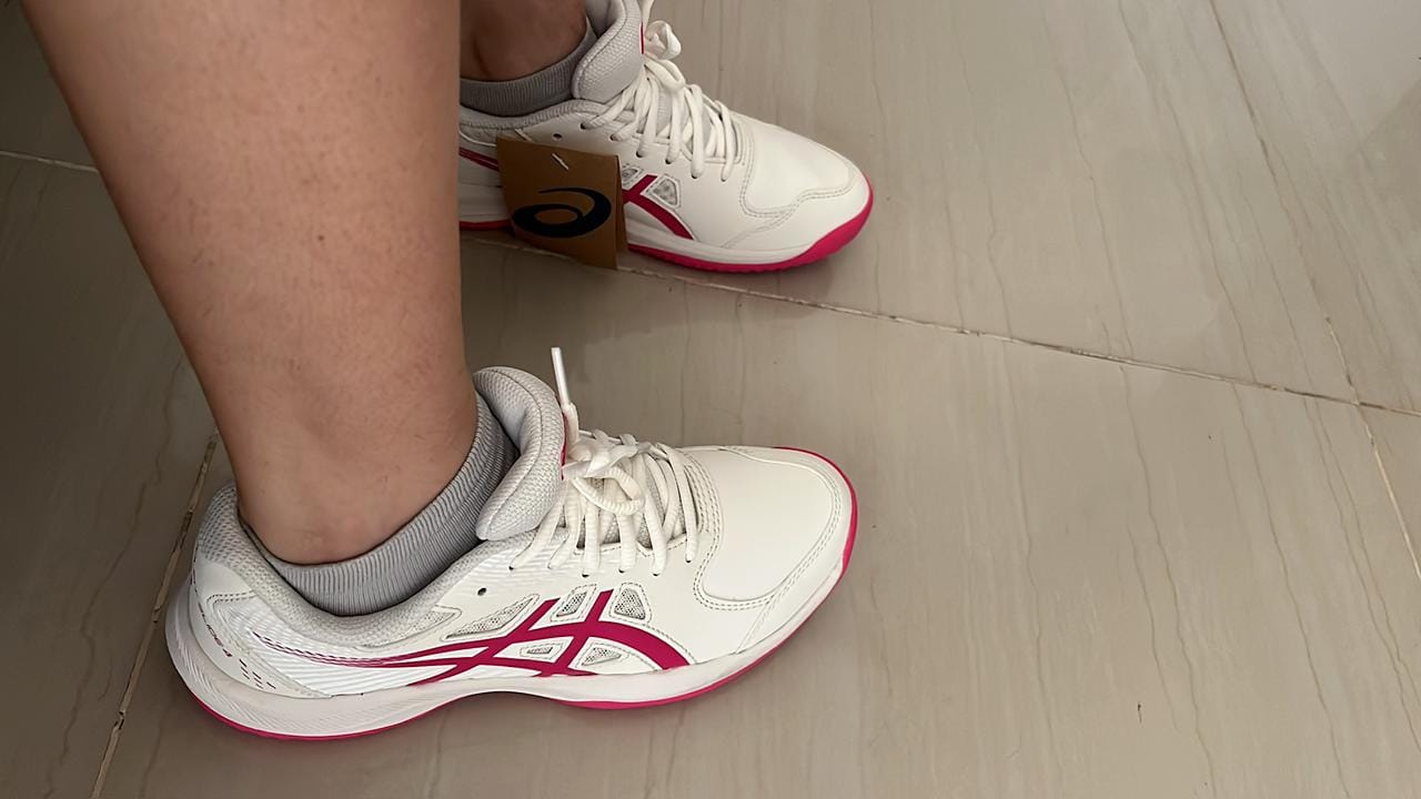 Customer photo review of Asics Court Slide 4 Mujer Cream Bright Rose