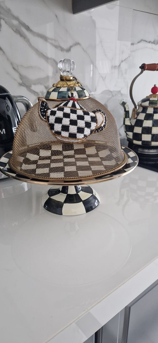Customer photo review of Courtly Check Teapot Beaded Ornament by MacKenzie-Childs