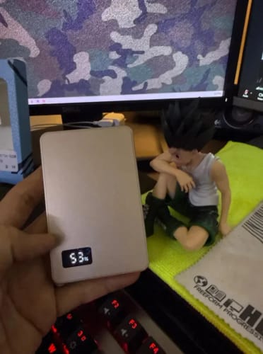 Customer photo review of ViVO Ultra-thin for MagSafe 500000mAh Mobile Power Bank Portable 3c Certified Magnetic Wireless Fast Charging Electronic Display
