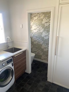 Customer photo review of Grand Flying Ducks Wallpaper - Coral Clay