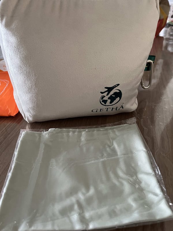 Customer photo review of Getha First Class Travel Latex Pillow