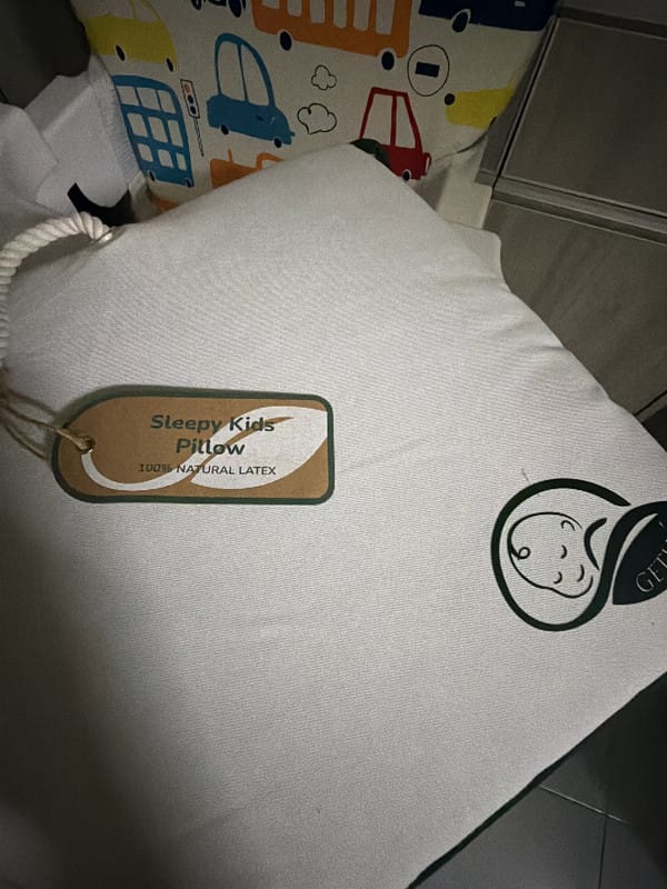 Customer photo review of Getha Sleepy Kids Latex Pillow