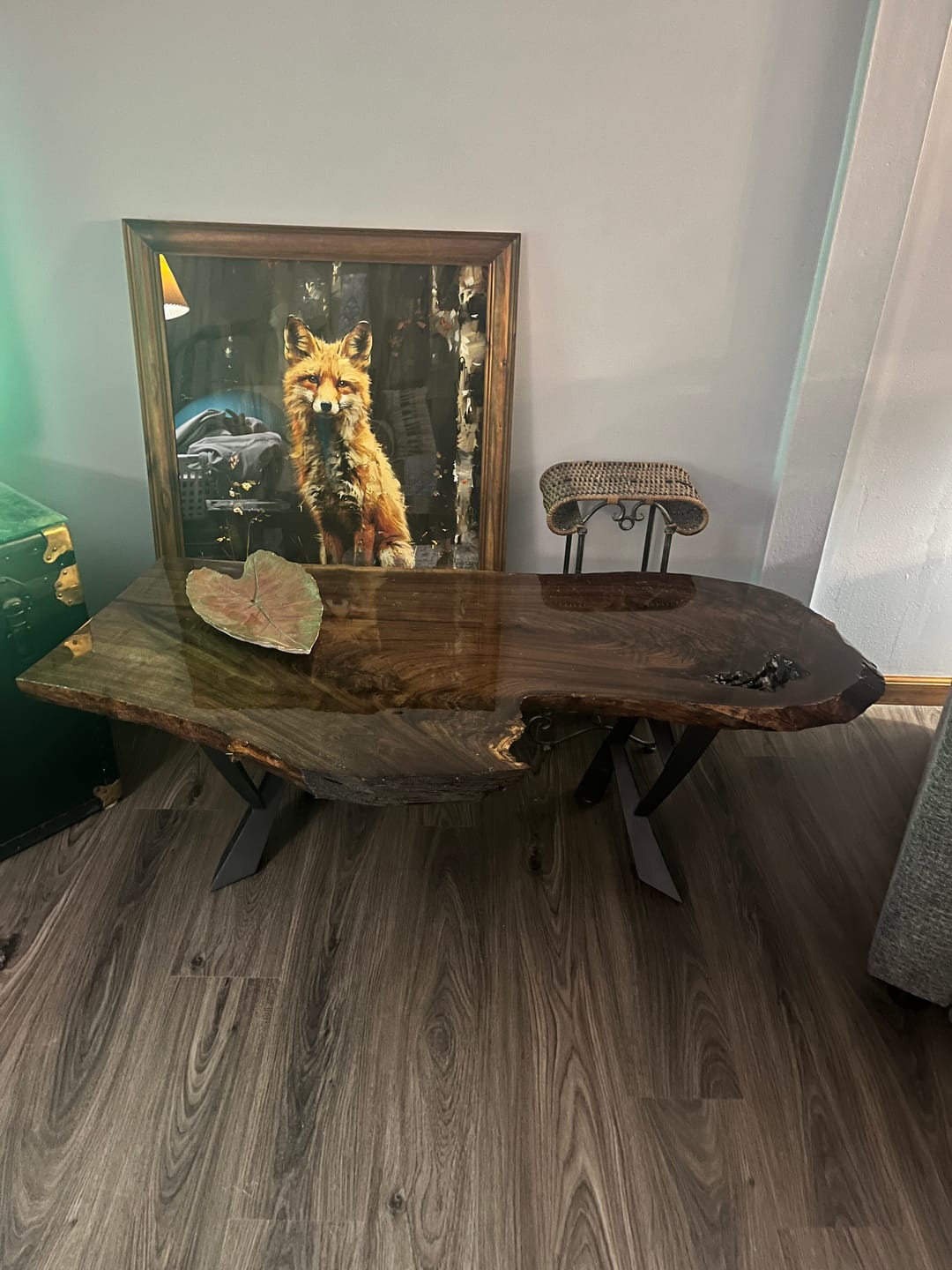 Customer photo review of Bench Legs 107 Draco 16.5" H Modern Metal DIY Furniture