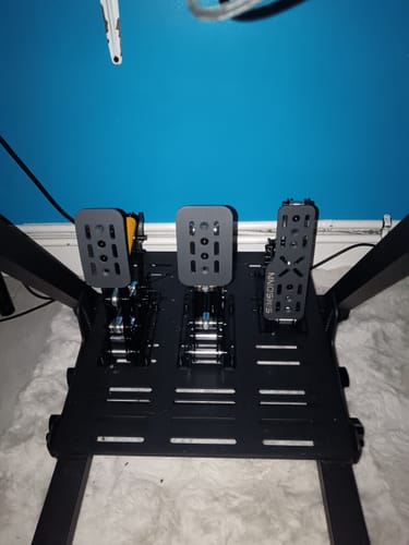 Customer photo review of Simsonn Plus X Hydraulic Pedal Black Set