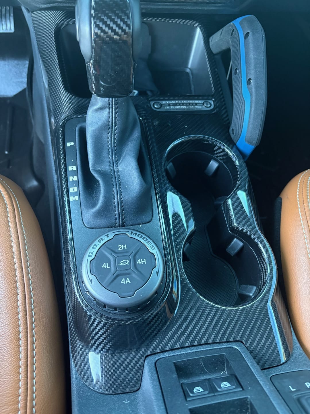 Customer photo review of 2021-2024 Bronco Real Carbon Fiber Center Console Cover
