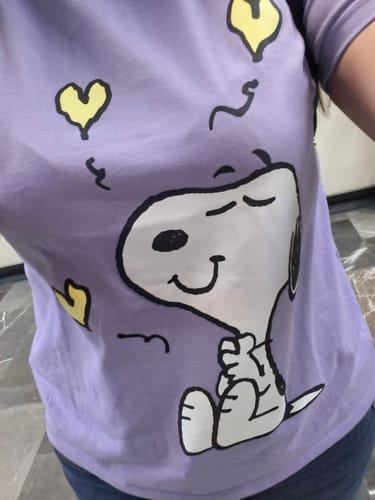 Customer photo review of Playera Peanuts Melissa Women