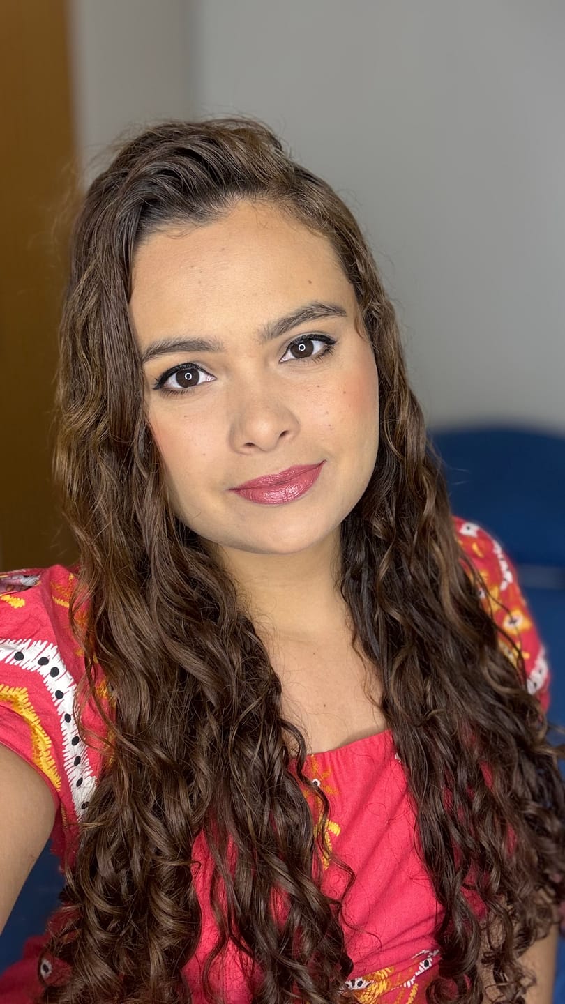 Customer photo review of Base Líquida FIX - Vizzela