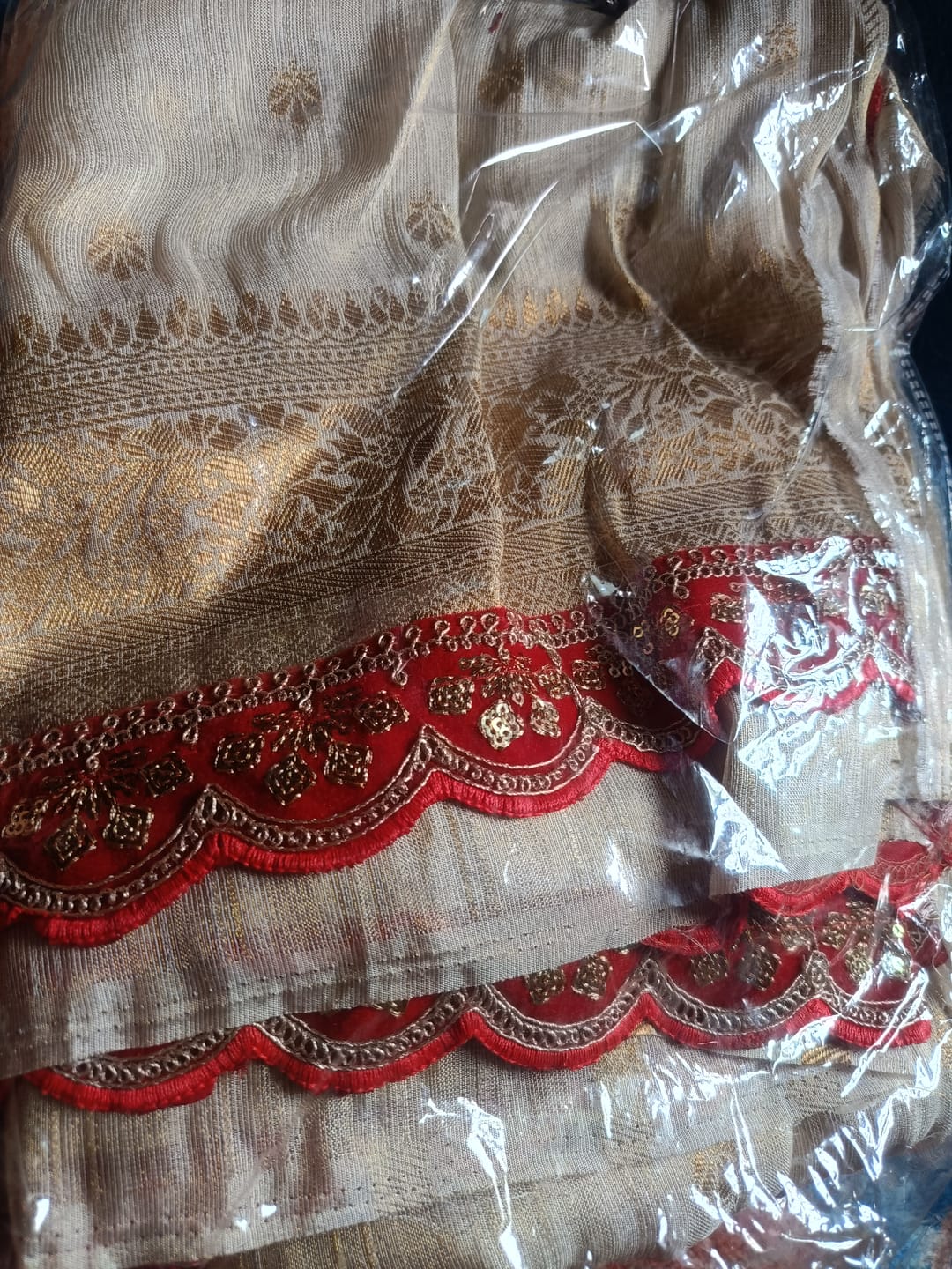 Customer photo review of Aromatic Fire Designer Banarasi Silk Saree