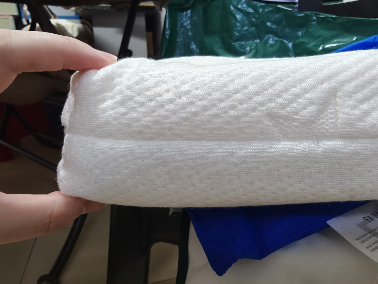 Customer photo review of Getha Sleepy Kids Latex Pillow