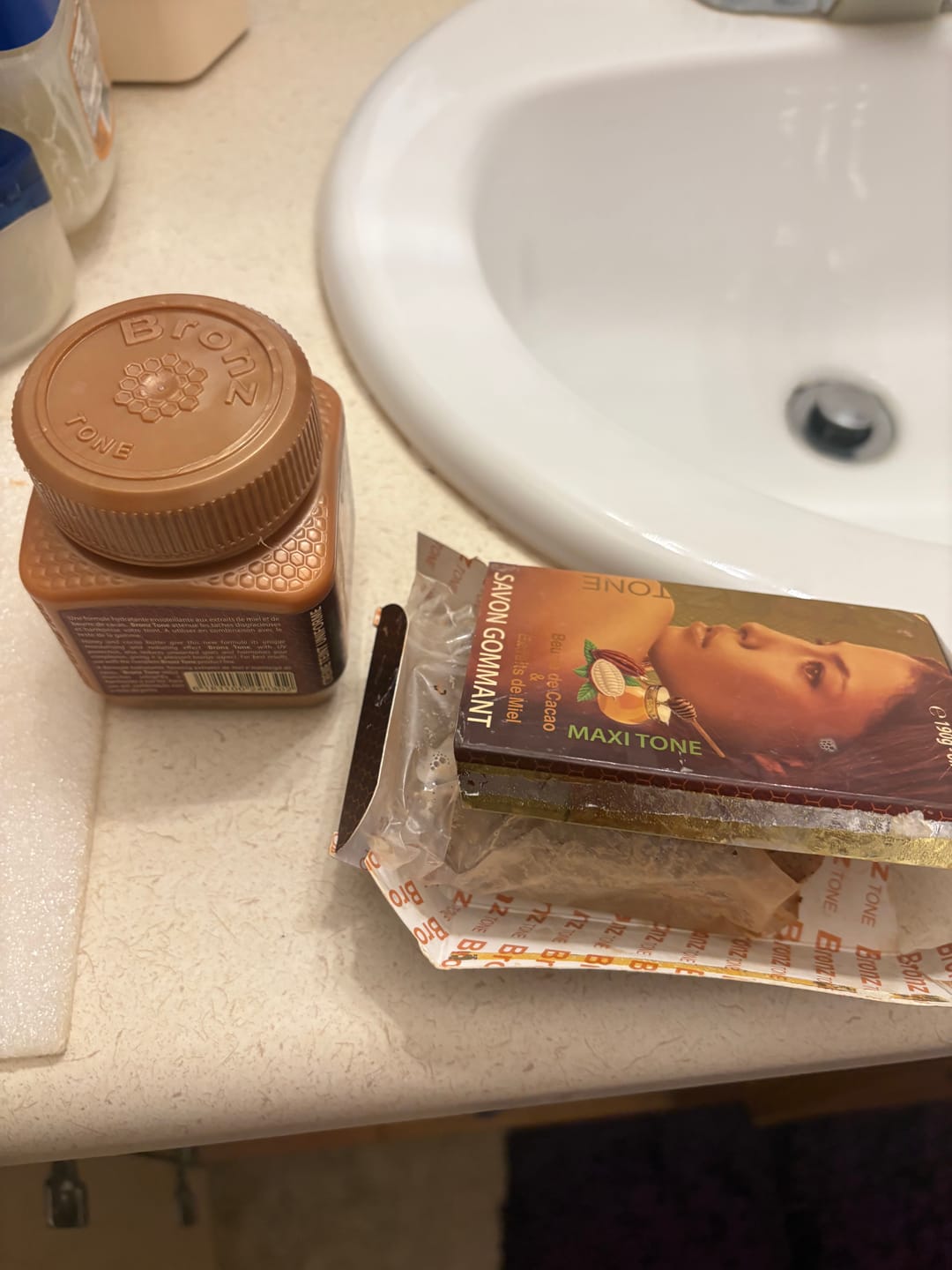 Customer photo review of Bronz Tone Exfoliating Soap with Cocoa Butter & Honey 6.7 oz Clearance