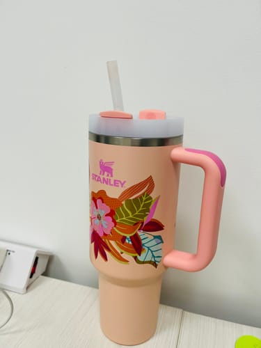 Customer photo review of Stanley Quencher H2.0 Flowstate™ Tumbler Tropic | 1.1L