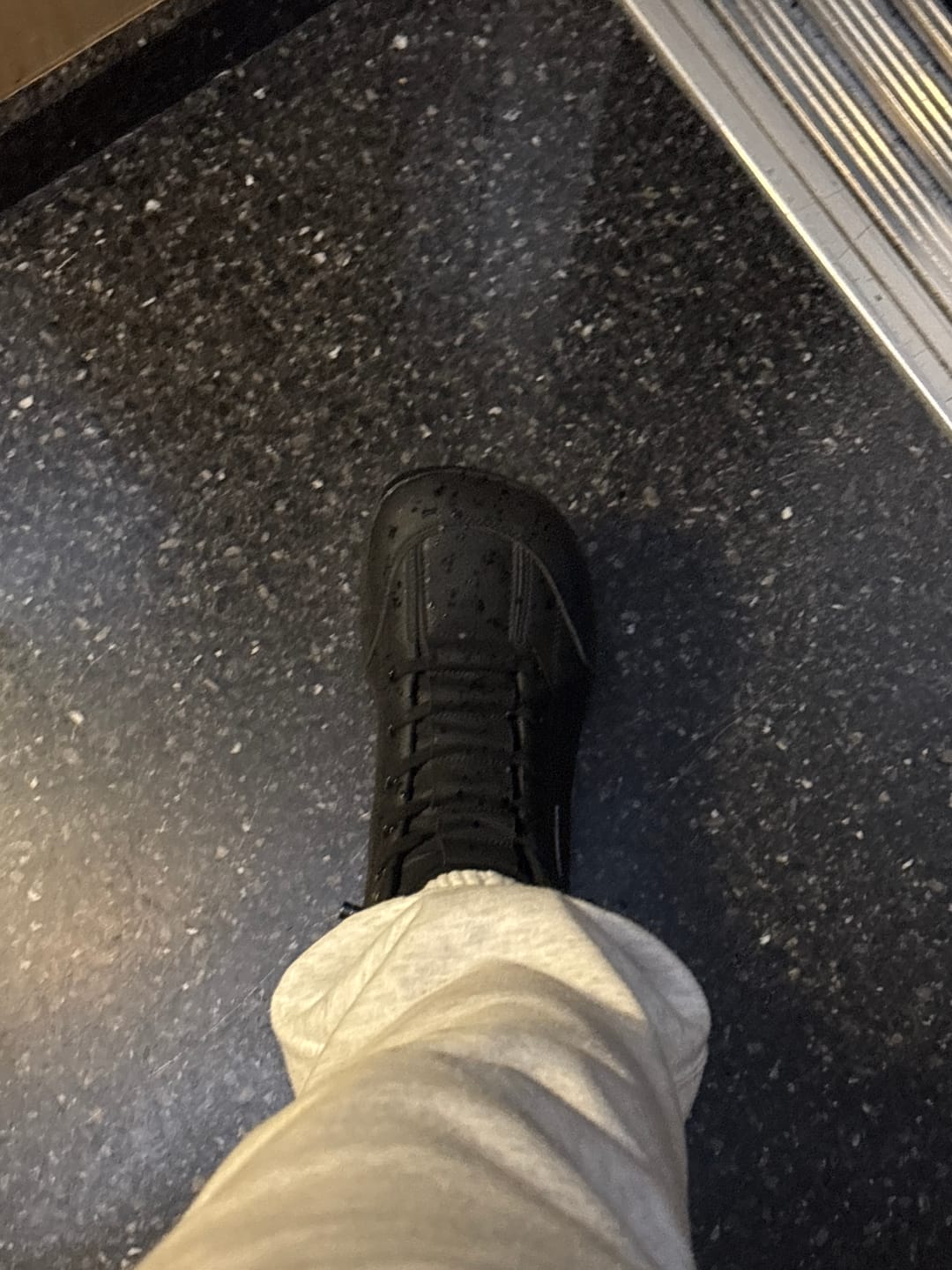 Customer photo review of Yew - Barefoot De Ocio