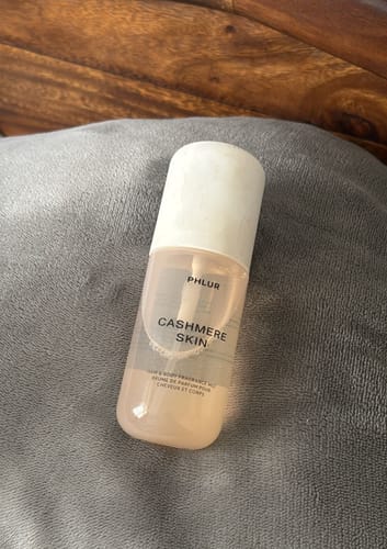 Customer photo review of Cashmere Skin Body & Hair Fragrance Mist