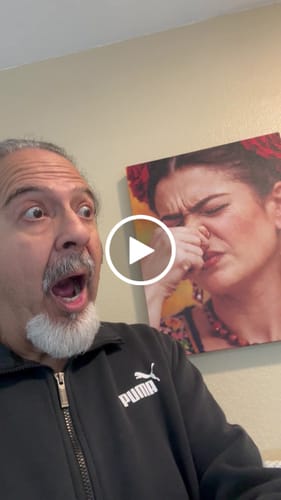Customer video review of La Artista Full Color Guacala Canvas Print 16" * 20"