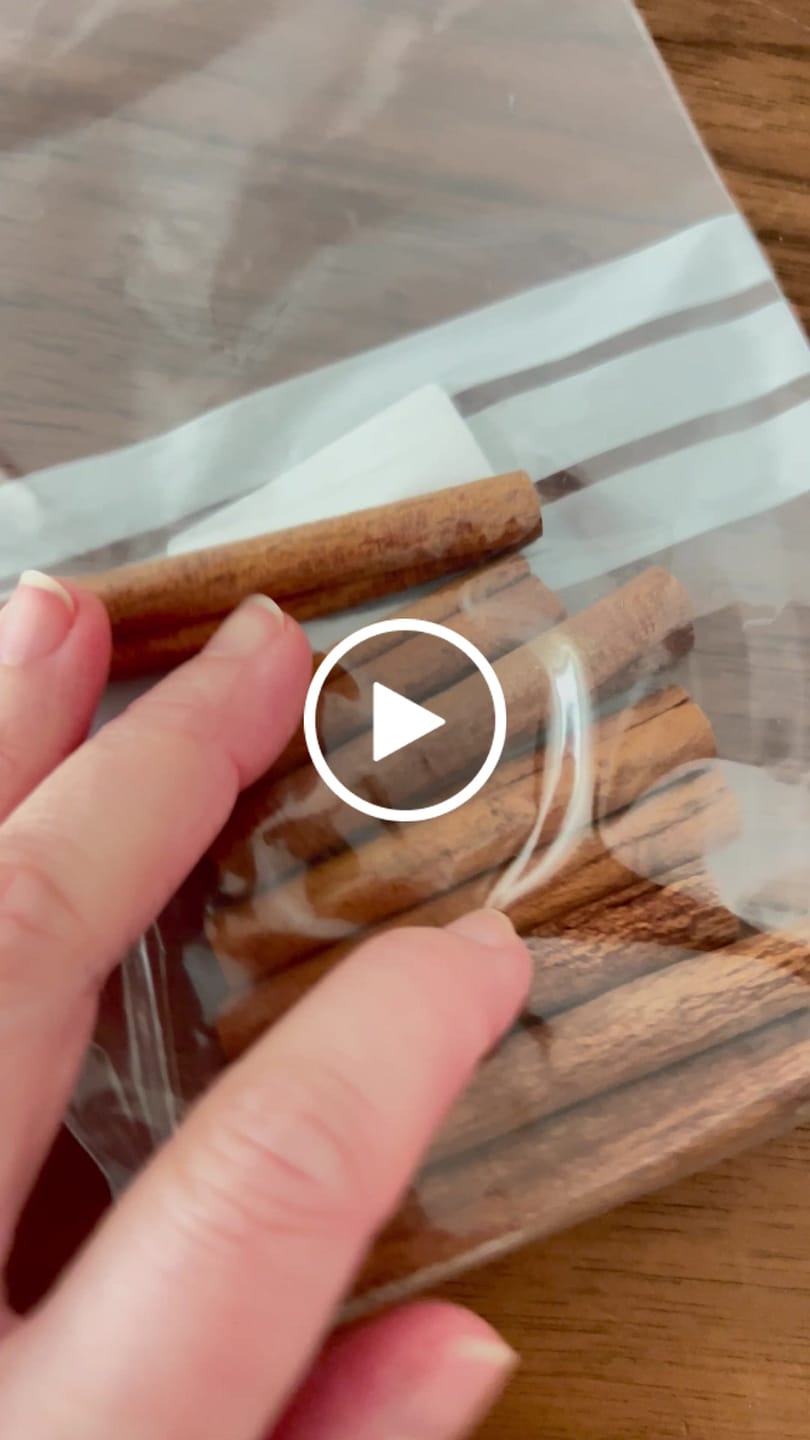 Customer video review of CANELA EN RAMA