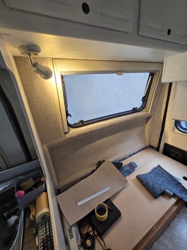 Customer photo review of Carpet Filz selbstklebend für Camper