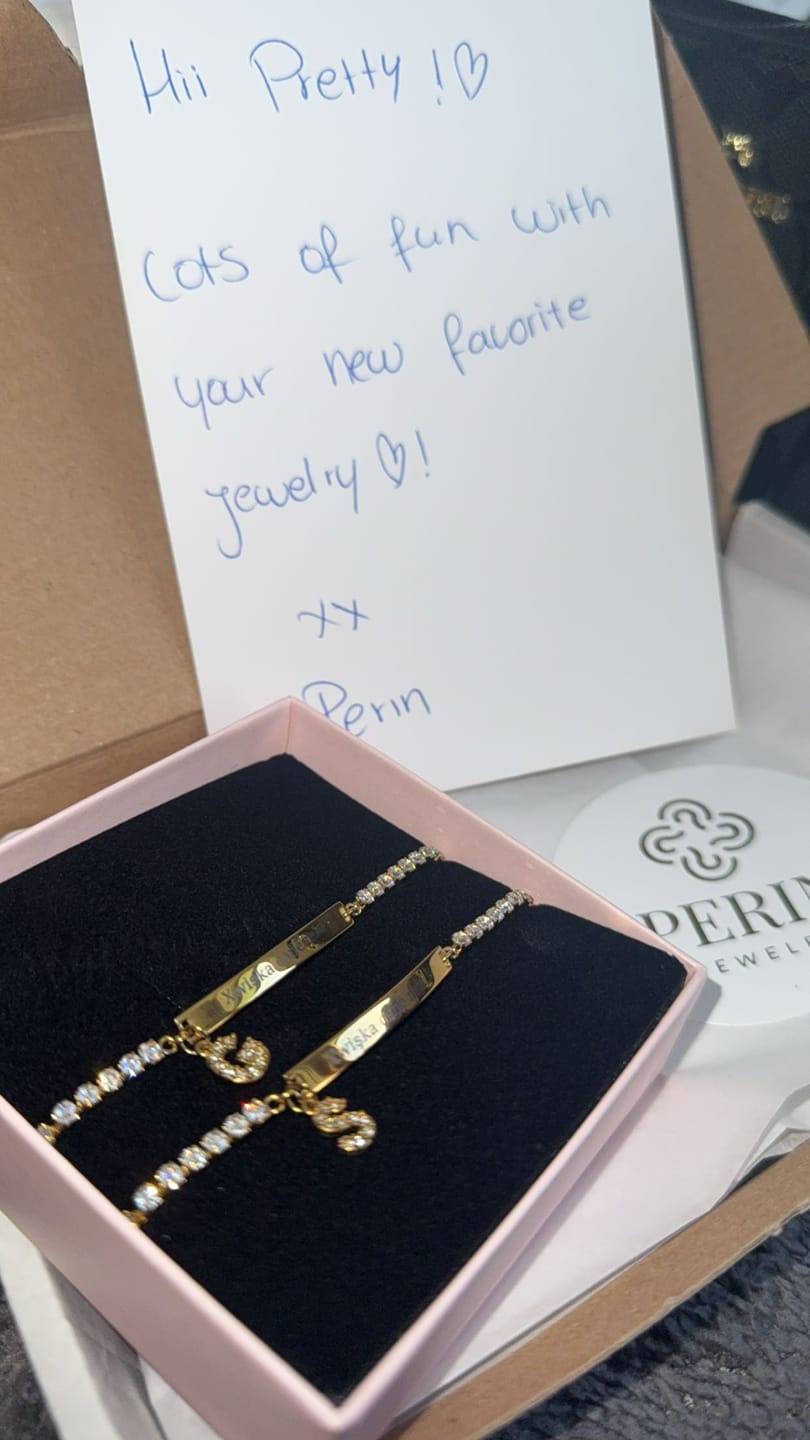 Customer photo review of Tennis engravable bracelet