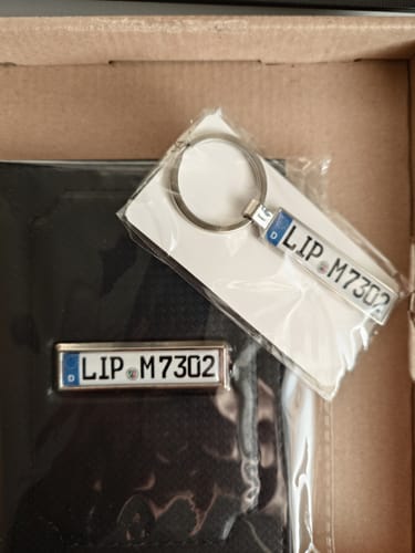 Customer photo review of Kennzeichen Schlüsselanhänger Mini Nummernschild Metall