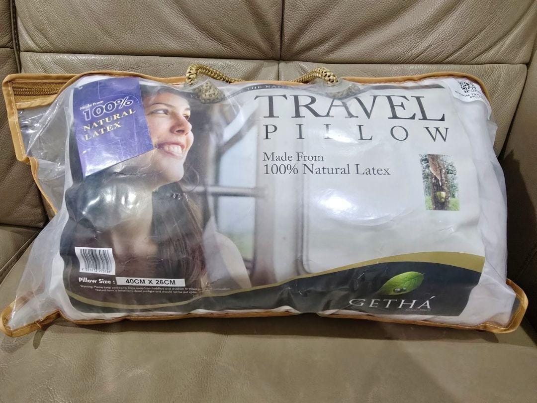 Customer photo review of Getha Travel Pillow - Small