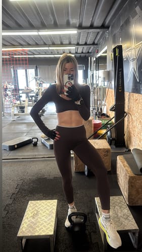 Customer photo review of The Prime Line Long Sleeve Crop Top Leggings 2-Piece Set