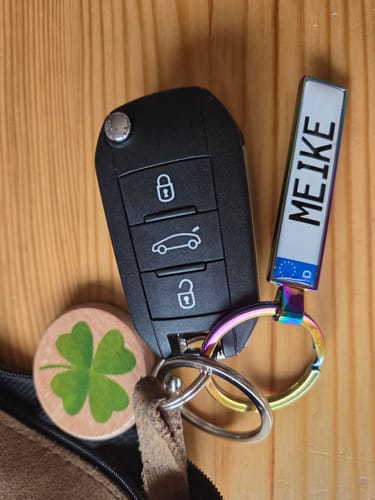 Customer photo review of Kennzeichen Schlüsselanhänger Mini Nummernschild Metall
