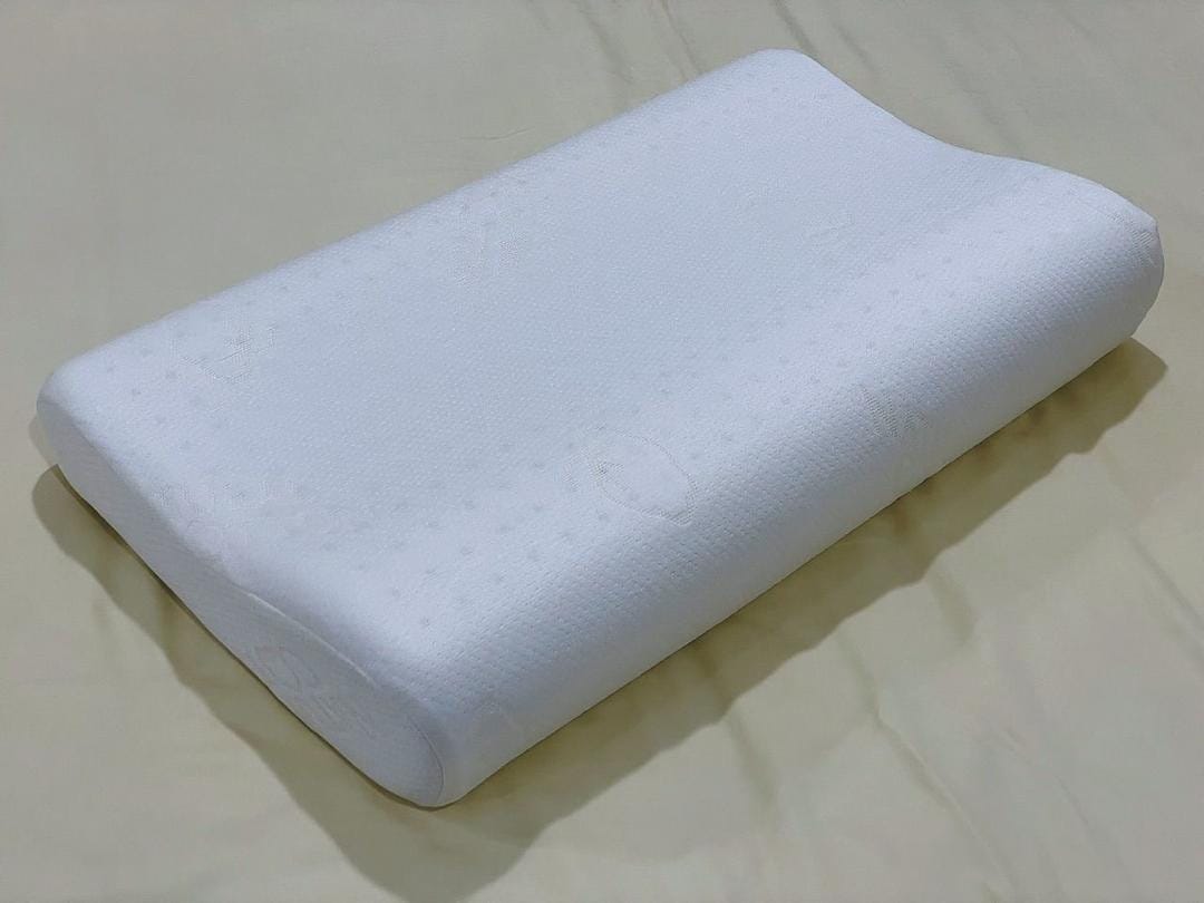 Customer photo review of Getha 2 Zone Latex Pillow (Cotton Fabric / Tencel Fabric)