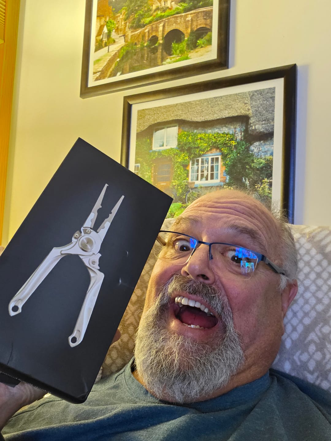 Customer photo review of Pro Aluminum Series 8" Inch Pliers