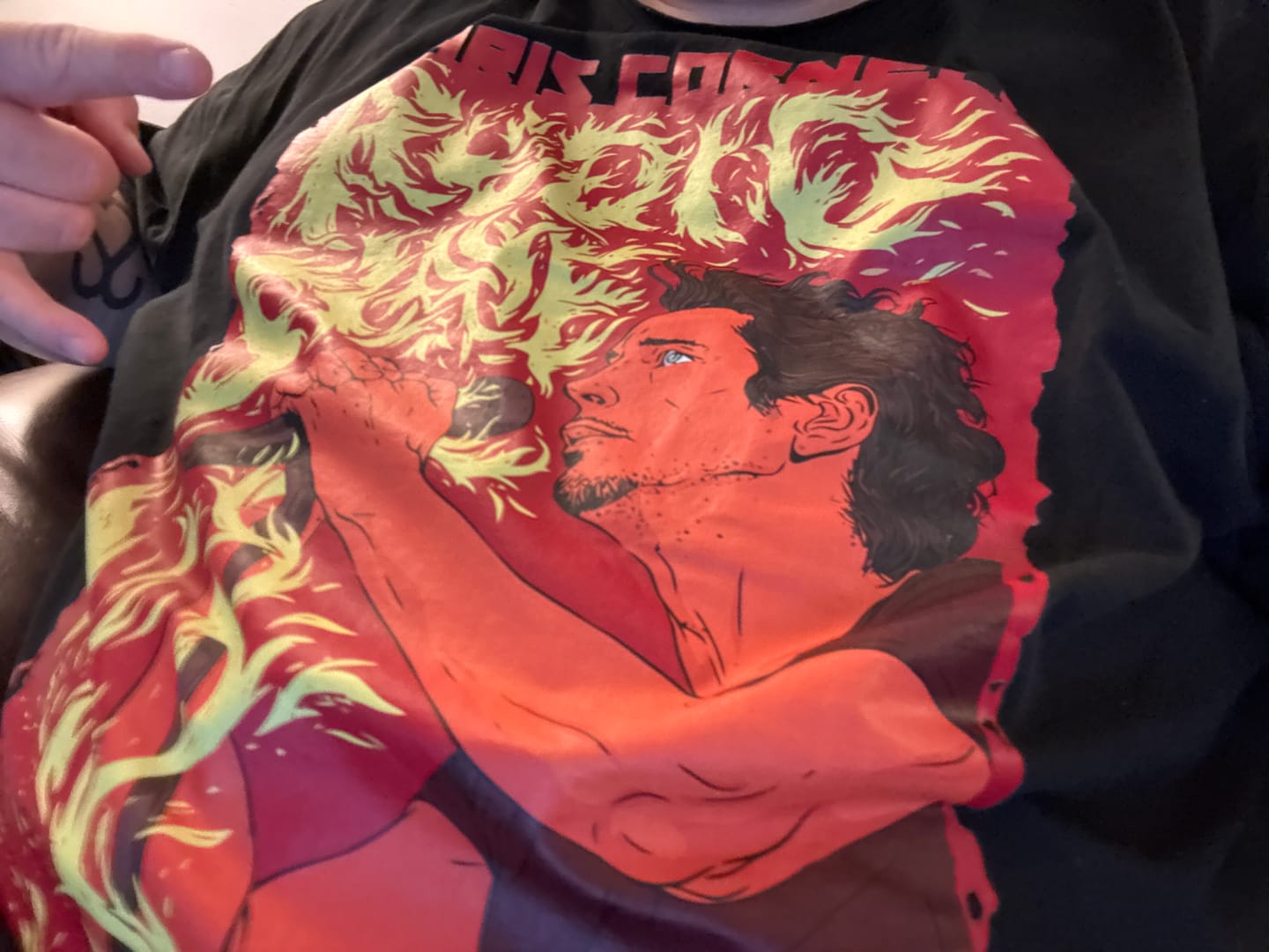 Customer photo review of CHRIS CORNELL Men's Cotton Big & Tall T-shirt