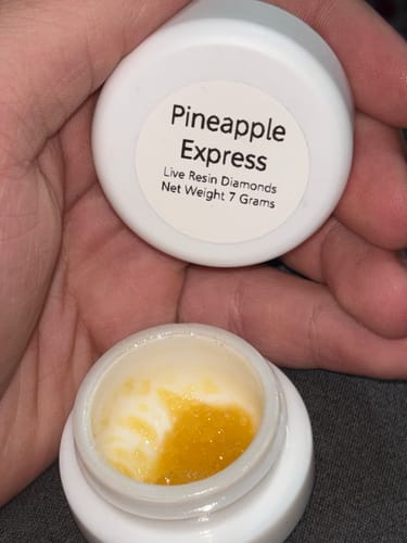 Customer photo review of Pineapple Express | Live Resin Diamonds