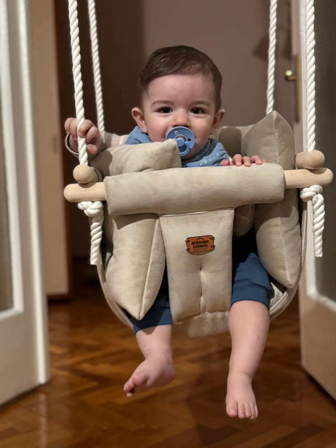 Customer photo review of Luxury Cappuccino Ljuljaška - Ručno rađena ljuljaška za bebe