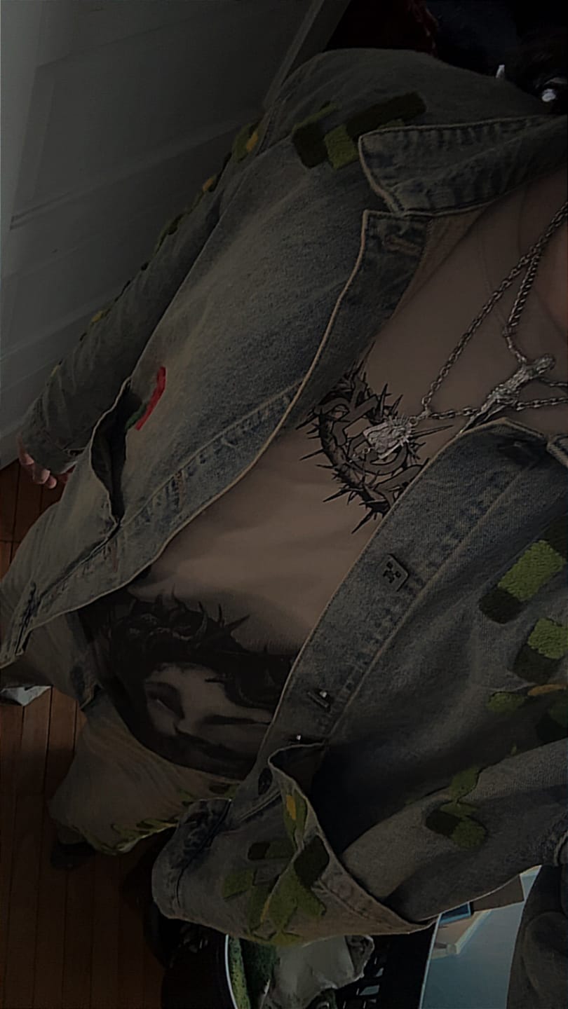 Customer photo review of VIRGIN MARY PENDANT